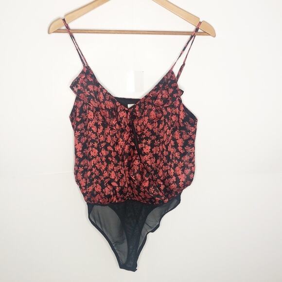 Lush Ruffle Cami Bodysuit - Picture 6 of 9